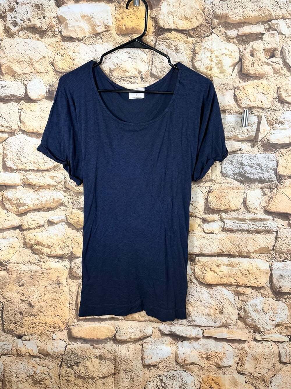t.la T-Shirt Size XL Navy Blue Tie Back Short Sleeve Top